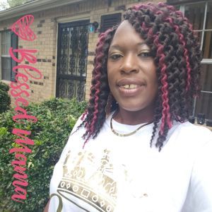 Meet your Posher, Annie